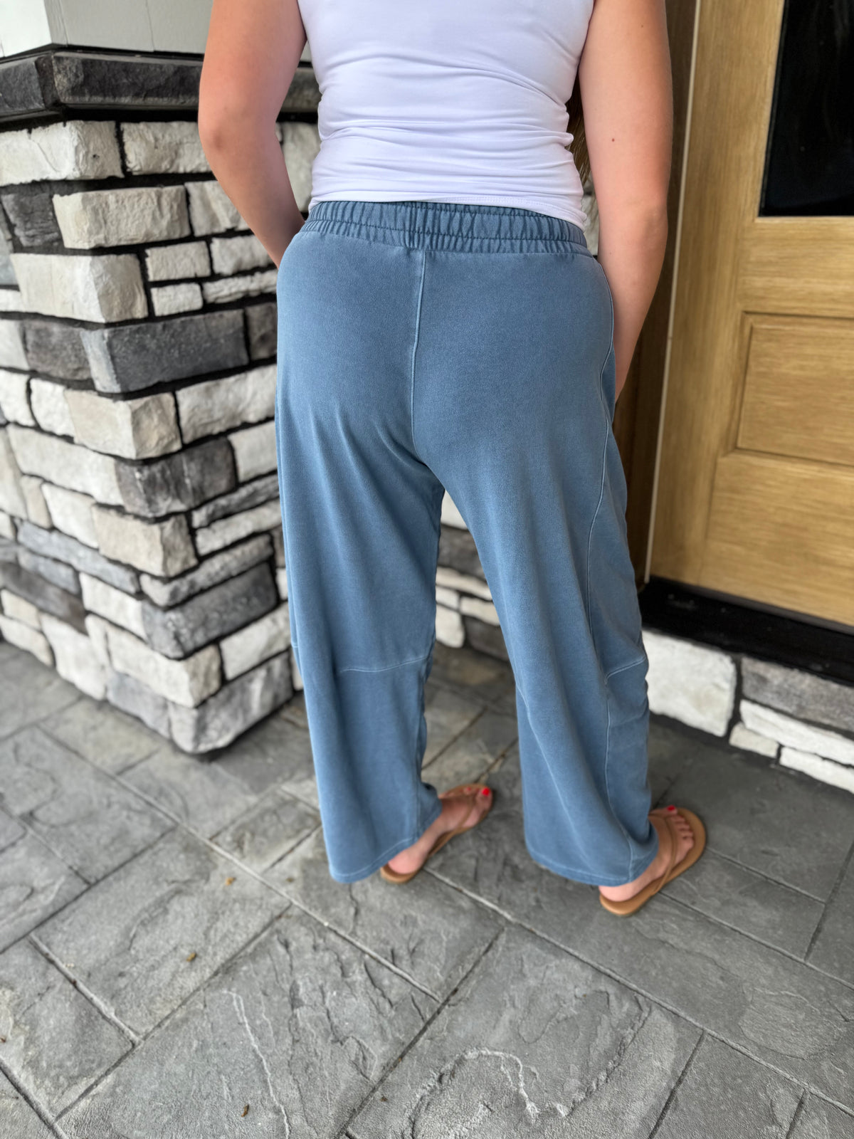 Jasmine Blue Elastic/Drawstring Waist Barrel Leg Sweatpants