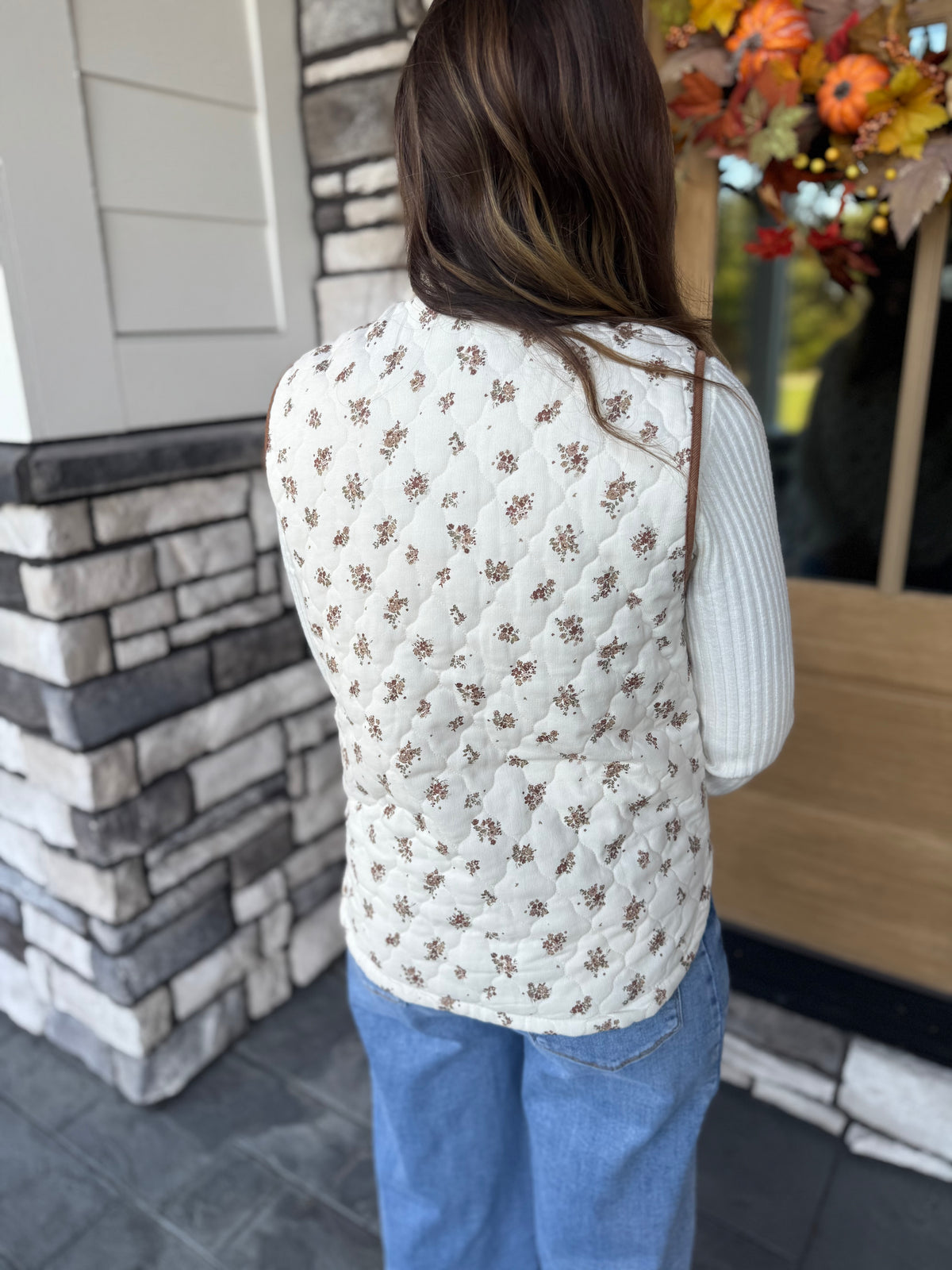 Heather Floral Quilted Mock Neck Vest