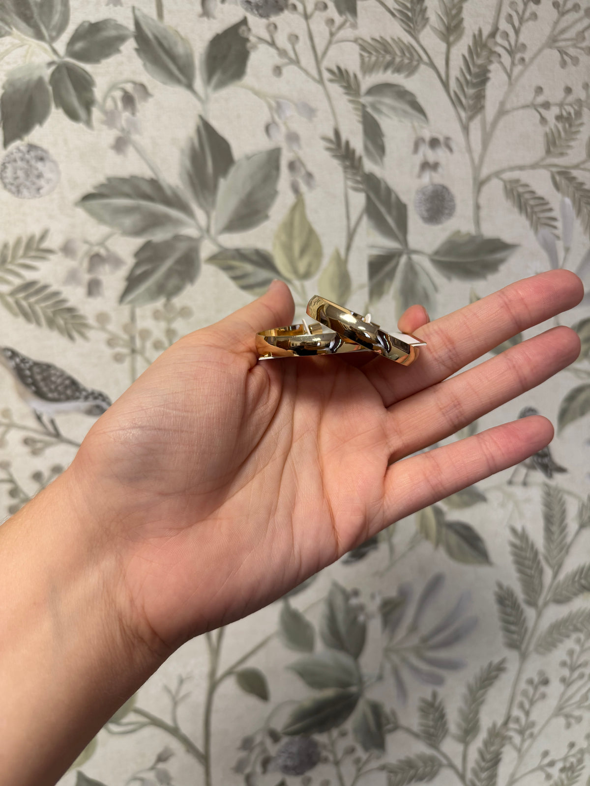 Large Classic Gold Hoop Earrings