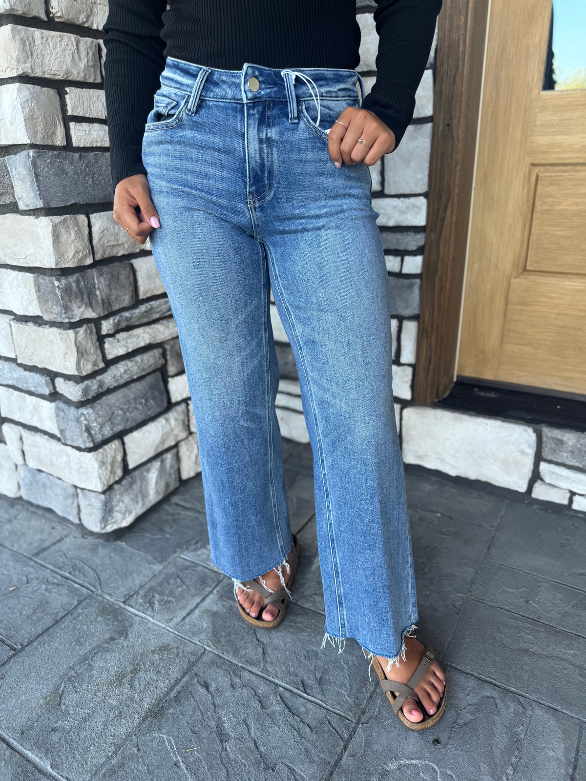 Mid Rise Trouser Fold Cropped Wide Leg Jeans