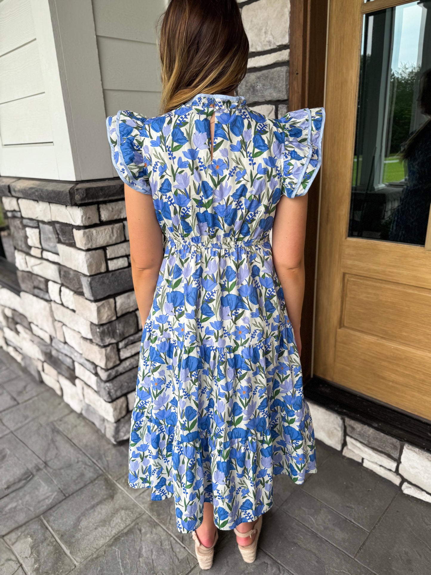 Ann Blue Contrast Piped Ruffle Neck Floral Tank