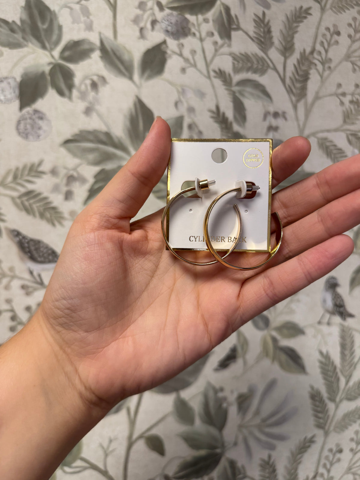 Large Classic Gold Hoop Earrings