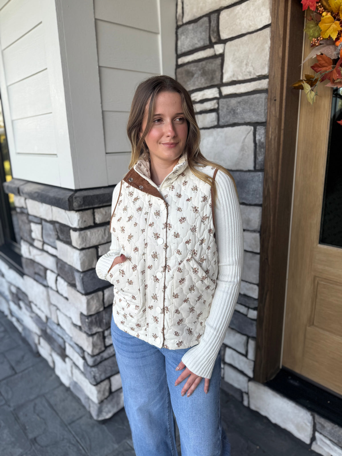 Heather Floral Quilted Mock Neck Vest