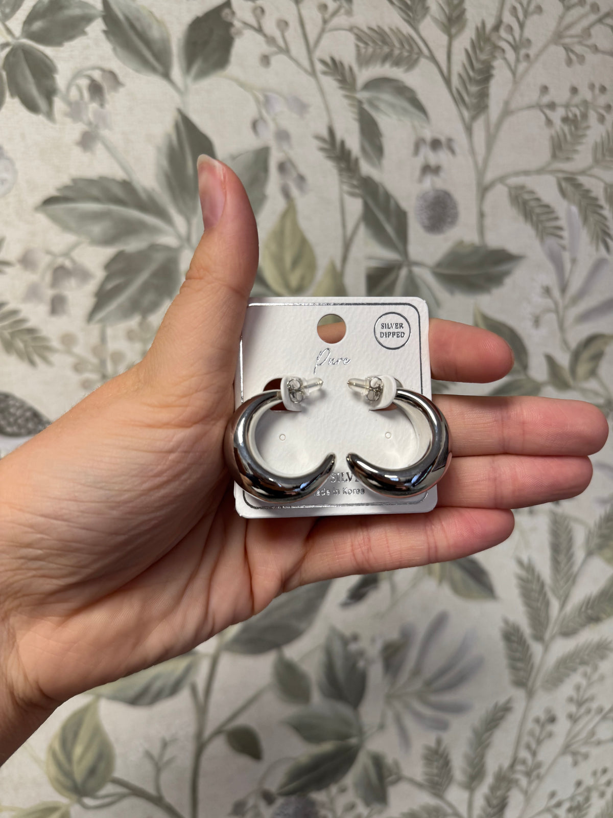 Medium Chunky Silver Hoop Earrings