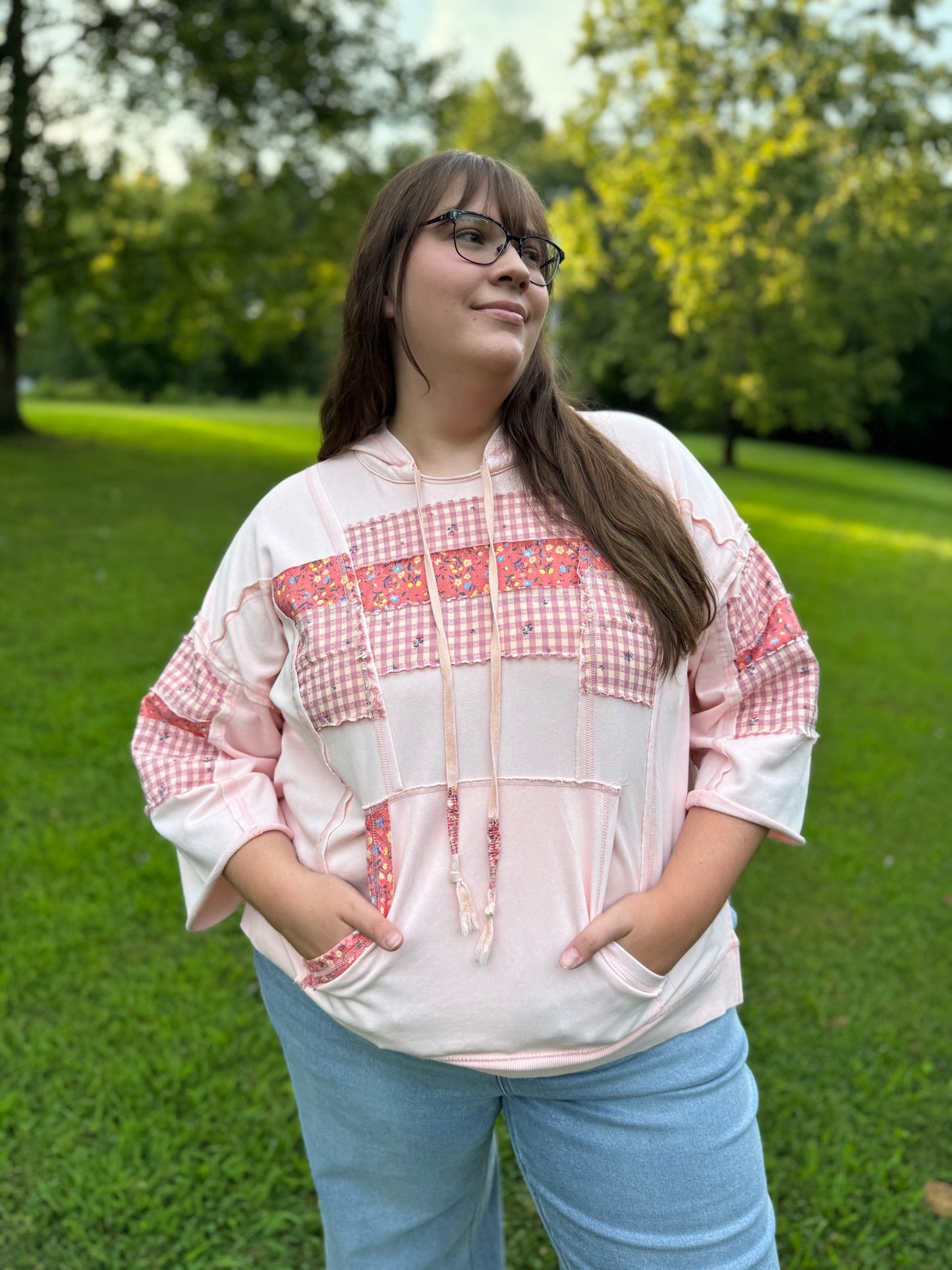 Pippy Plus Size Coral Pink Floral Patchwork Hooded Pullover