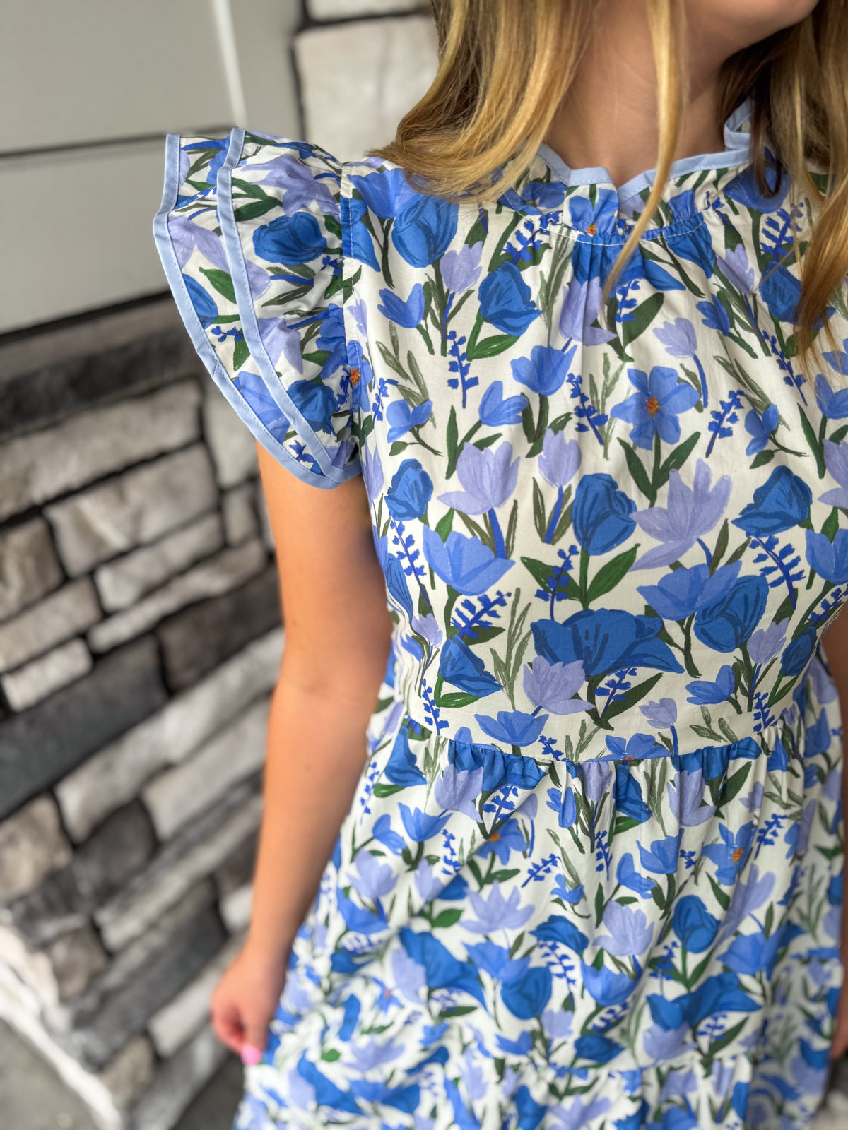 Ann Blue Contrast Piped Ruffle Neck Floral Tank