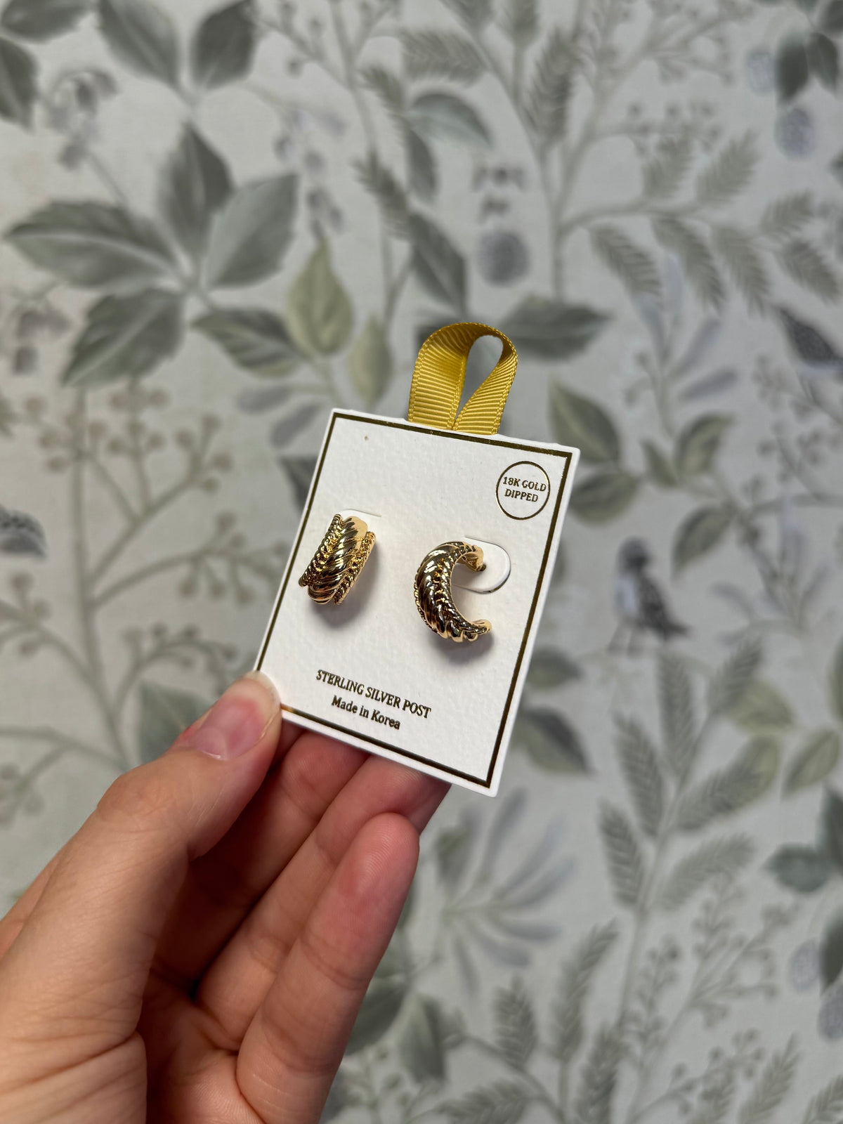Small Chunky Braided Gold Hoop Earrings