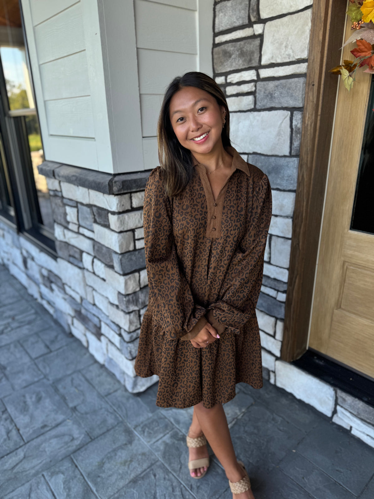 Phoebe Cheetah Print Jacquard Collared Tiered Dress